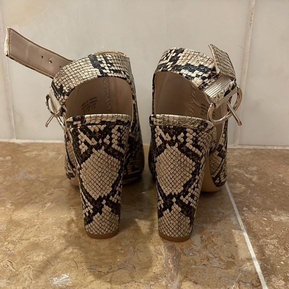 Aldo booties (thick heel) - Picture 4 of 5